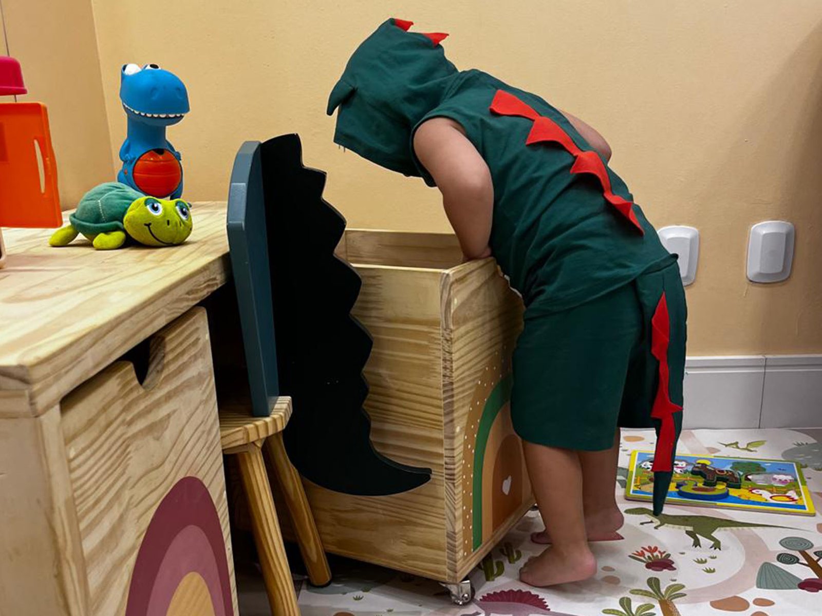 -v2Criança-brincando